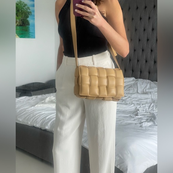 Bottega Veneta padded intreccio leather cassette bag - almond color (beige) - Picture 8 of 9